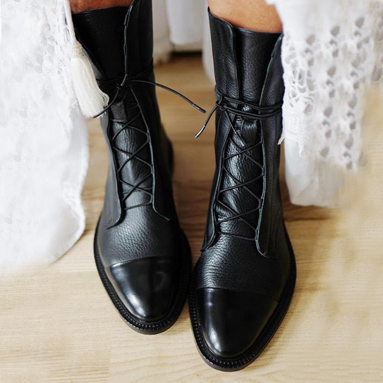 Jenna | Elegant Structured Lace-Up Ankle Boots