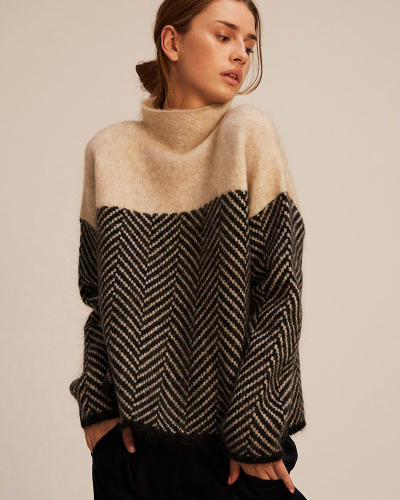 Myra | Turtleneck Sweater with Herringbone Pattern