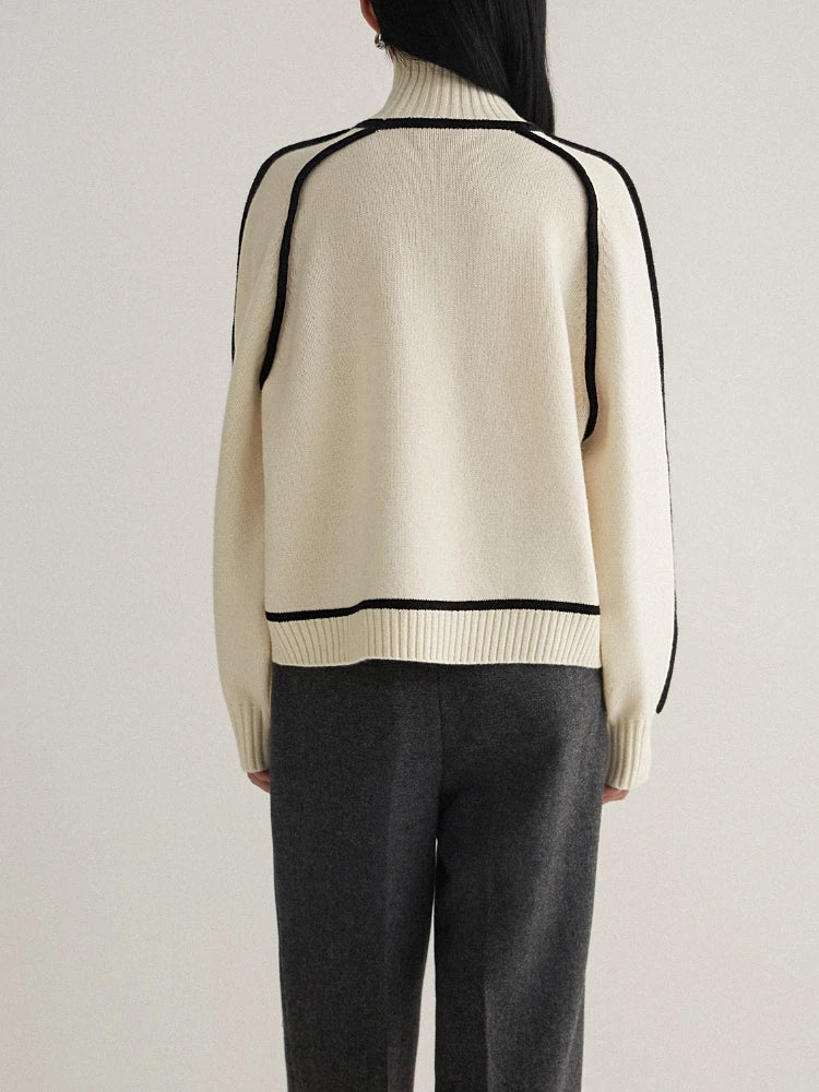 Teagan | Ribbed Turtleneck Sweater with Contrast Seams