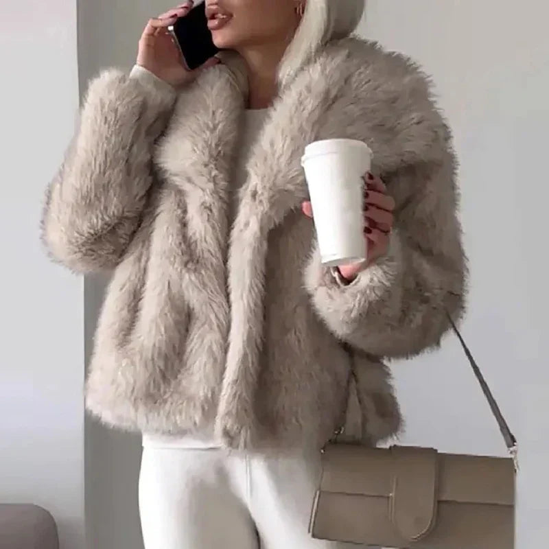 Isabella | Cropped Faux Fur Winter Jacket with Open Front