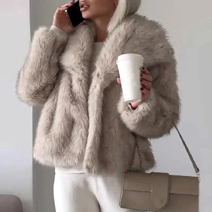 Isabella | Cropped Faux Fur Winter Jacket with Open Front